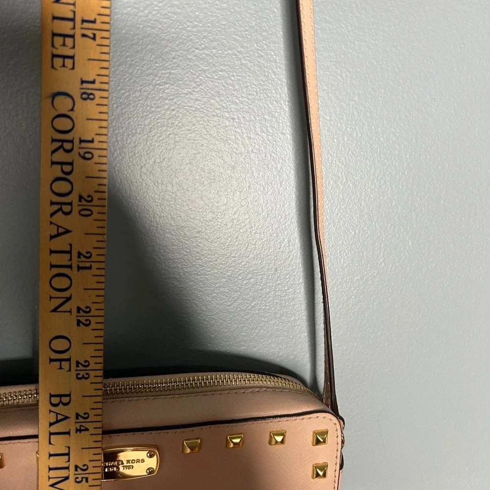 Michael Kors Pink Studded sandrine Crossbody Bag Gold‎ Hardware purse